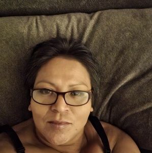 Meet your Posher, Lorenda